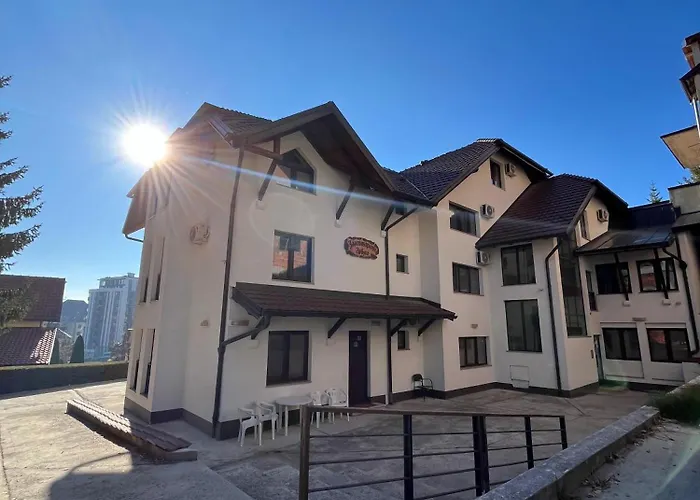 Mitrovic- Zlatiborski Andjeo 아파트